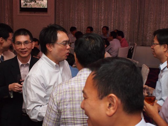 P9273601 (Large)